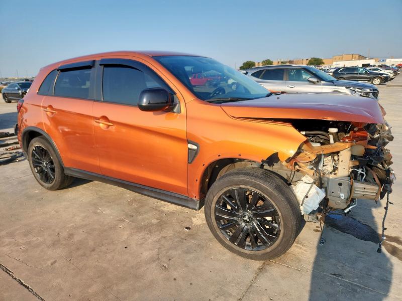 JA4APUAU8NU013159 - 2022 MITSUBISHI OUTLANDER ES ORANGE photo 4