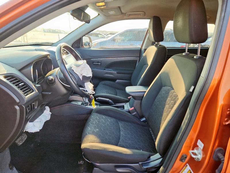 JA4APUAU8NU013159 - 2022 MITSUBISHI OUTLANDER ES ORANGE photo 7