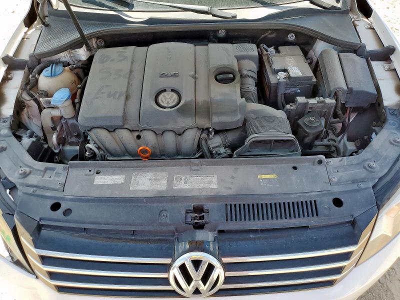 1VWBH7A33DC136286 - 2013 VOLKSWAGEN PASSAT SE თეთრი ფოტო 11