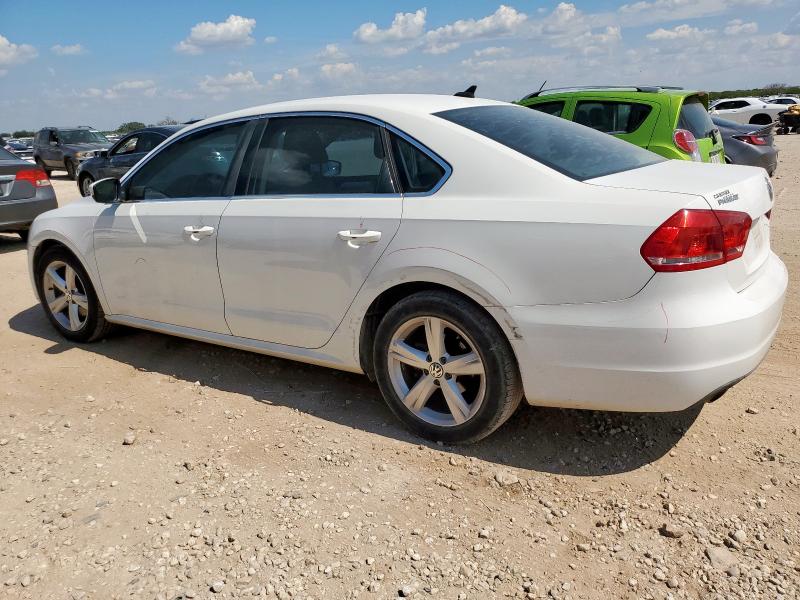 1VWBH7A33DC136286 - 2013 VOLKSWAGEN PASSAT SE თეთრი ფოტო 2