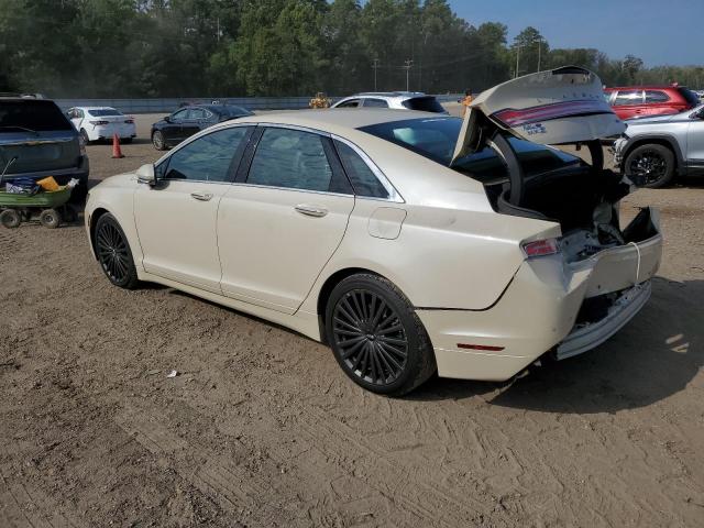 3LN6L5E99JR600258 - 2018 LINCOLN MKZ RESERVE WHITE photo 2