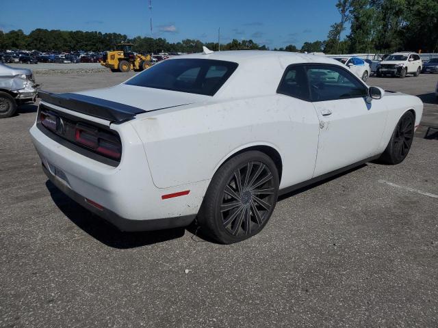 2C3CDZFJ6NH242448 - 2022 DODGE CHALLENGER R/T SCAT PACK WHITE photo 3