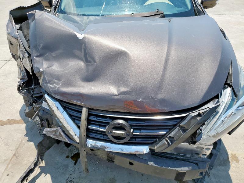 1N4AL3AP2GC129199 - 2016 NISSAN ALTIMA 2.5 棕色 照片 11
