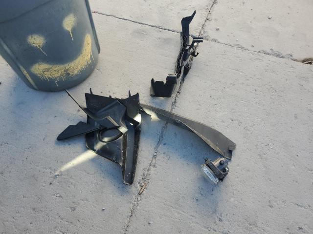 JF2GTACC0J8349388 - 2018 SUBARU CROSSTREK PREMIUM 灰色 照片 13