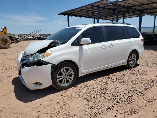 2011 TOYOTA SIENNA XLE, 