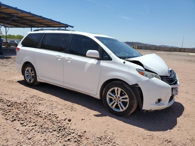5TDYK3DCXBS013650 - 2011 TOYOTA SIENNA XLE SILVER photo 4