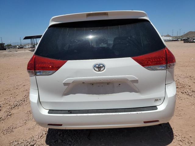 5TDYK3DCXBS013650 - 2011 TOYOTA SIENNA XLE SILVER photo 6