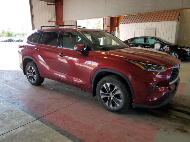 5TDGZRBH4MS061530 - 2021 TOYOTA HIGHLANDER XLE Բորդո լուսանկար 4