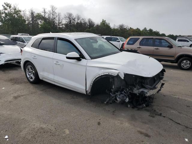 WA1BNAFY5J2169475 - 2018 AUDI Q5 PREMIUM PLUS WHITE photo 4