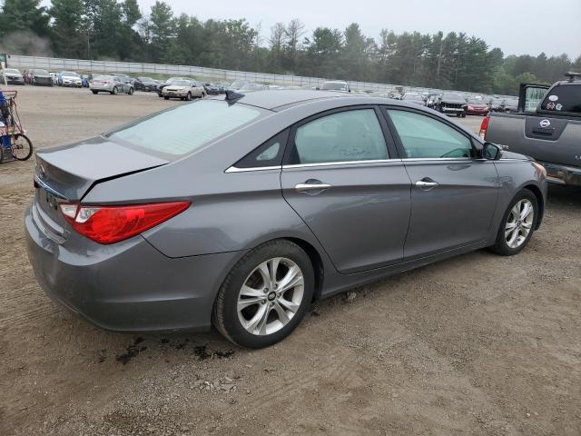 5NPEC4AC5DH704667 - 2013 HYUNDAI SONATA SE GRAY photo 3