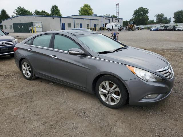 5NPEC4AC5DH704667 - 2013 HYUNDAI SONATA SE GRAY photo 4