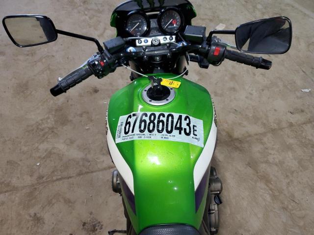 JKAZR9A161A009039 - 2001 KAWASAKI ZR1200 A GREEN photo 5