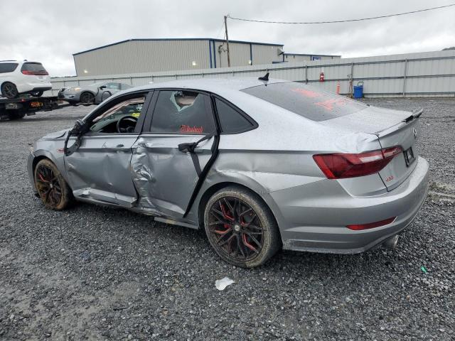 3VW6T7BU1LM075749 - 2020 VOLKSWAGEN JETTA GLI ვერცხლისფერი ფოტო 2