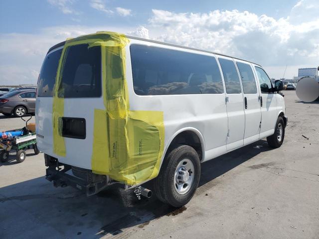 1GAZGNFG0K1326925 - 2019 CHEVROLET EXPRESS G3 LS WHITE photo 3