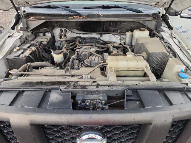 1N6AF0KY0JN810879 - 2018 NISSAN NV 2500 S Ақ фото 12