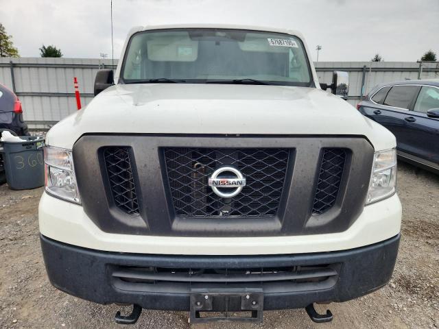 1N6AF0KY0JN810879 - 2018 NISSAN NV 2500 S Ақ фото 5