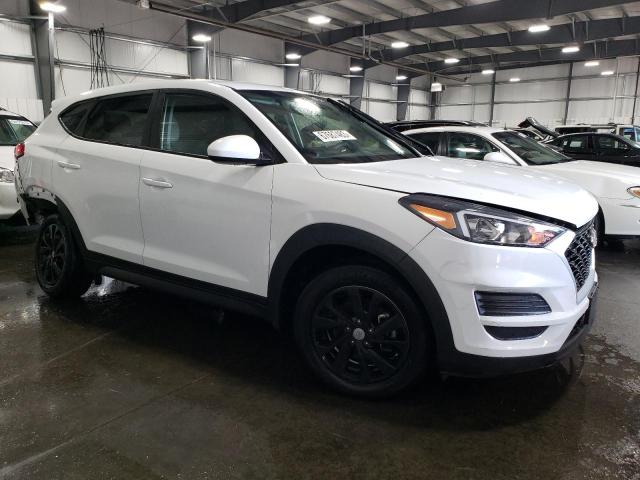 KM8J2CA41KU916856 - 2019 HYUNDAI TUCSON SE WHITE photo 4