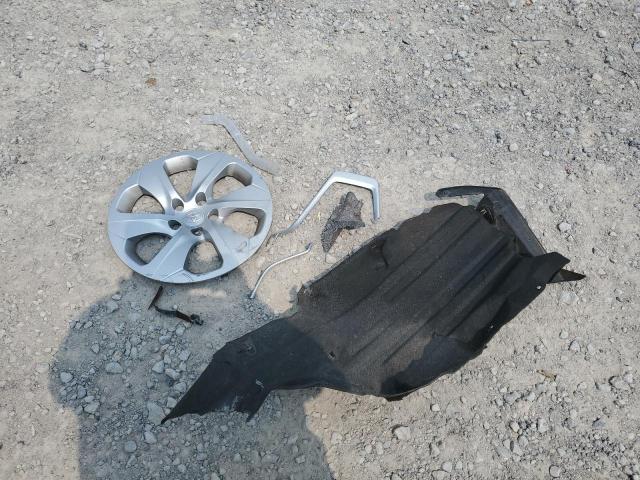 2T3G1RFV2PW405365 - 2023 TOYOTA RAV4 LE RED photo 13