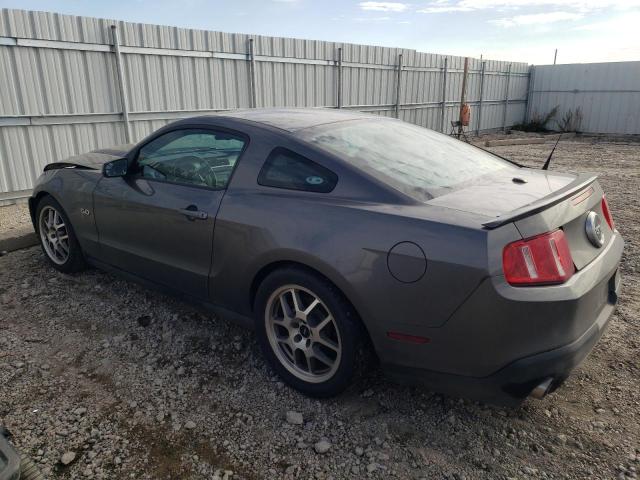 1ZVBP8CF8B5123292 - 2011 FORD MUSTANG GT GRAY photo 2