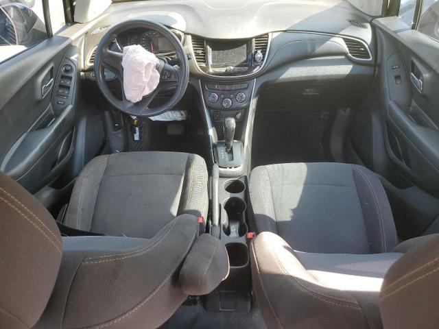 3GNCJKSB7KL372209 - 2019 CHEVROLET TRAX LS BLACK photo 8