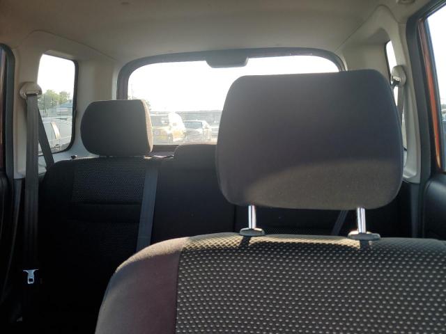 JTLKT324440151998 - 2004 TOYOTA SCION XB MAROON photo 10