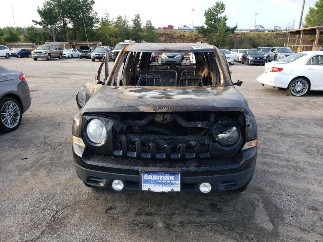 1C4NJPFB4FD273917 - 2015 JEEP PATRIOT LATITUDE BLACK photo 5