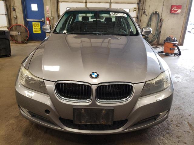 WBAPK73599A453739 - 2009 BMW 328 XI SILVER photo 5