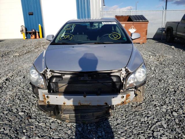 1G1ZC5EU9CF344413 - 2012 CHEVROLET MALIBU 1LT SILVER photo 9