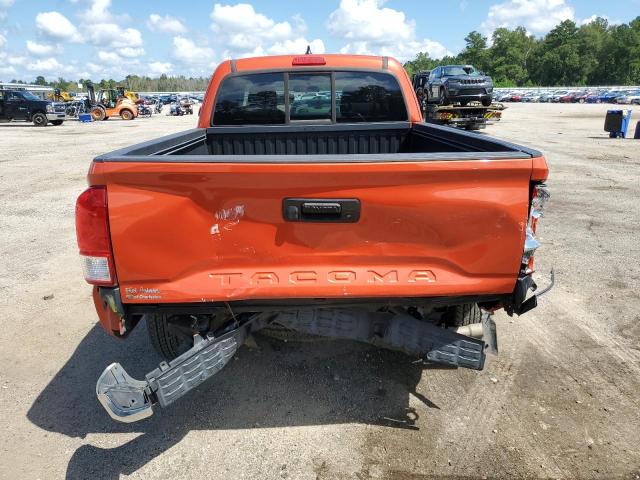 5TFRX5GN6HX082742 - 2017 TOYOTA TACOMA ACCESS CAB ნარინჯისფერი ფოტო 6