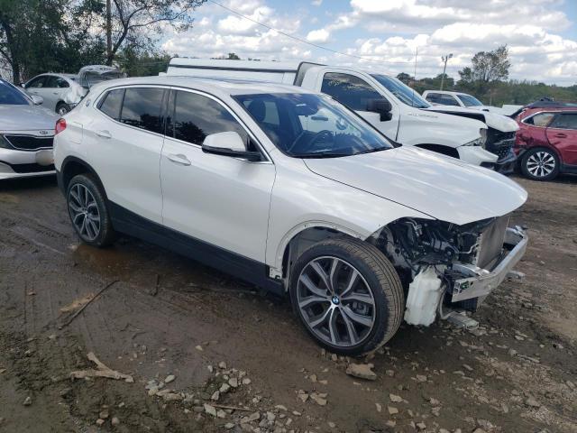 WBXYJ5C36JEF79041 - 2018 BMW X2 XDRIVE28I WHITE photo 4