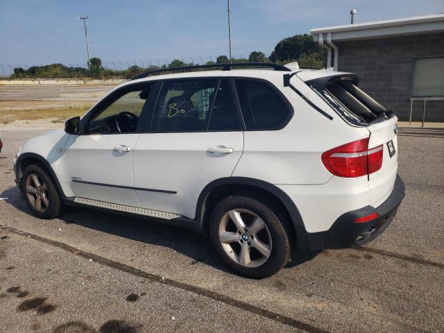 5UXFF0C5XALT77451 - 2010 BMW X5 XDRIVE35D WHITE photo 2