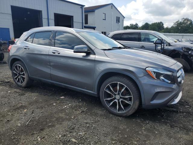 WDCTG4EB4FJ120987 - 2015 MERCEDES-BENZ GLA 250 GRAY photo 4