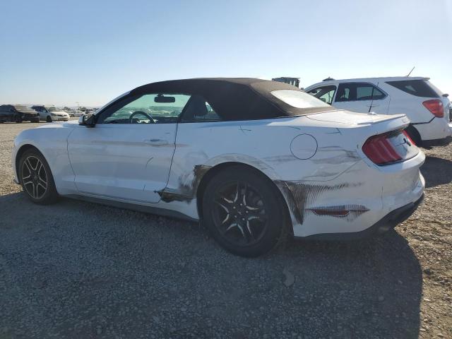 1FATP8UH0K5109349 - 2019 FORD MUSTANG WHITE photo 2