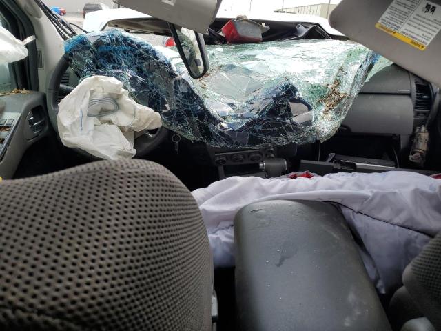 5N1AR18U55C721861 - 2005 NISSAN PATHFINDER LE 银色 照片 8