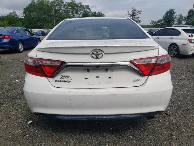 4T1BF1FK5HU737331 - 2017 TOYOTA CAMRY LE WHITE photo 6