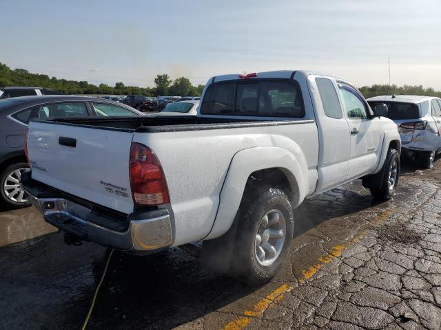 5TETU62N26Z236106 - 2006 TOYOTA TACOMA PRERUNNER ACCESS CAB WHITE photo 3