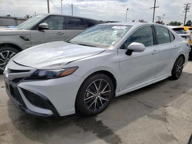 4T1G11AK2PU172515 - 2023 TOYOTA CAMRY SE NIGHT SHADE WHITE photo 1