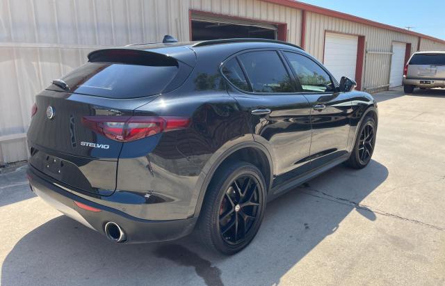 ZASFAKPN4J7B96528 - 2018 ALFA ROMEO STELVIO SPORT ნაცრისფერი ფოტო 4