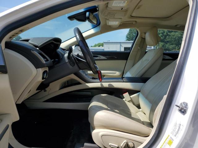 3LN6L2JK3FR623694 - 2015 LINCOLN MKZ WHITE photo 7