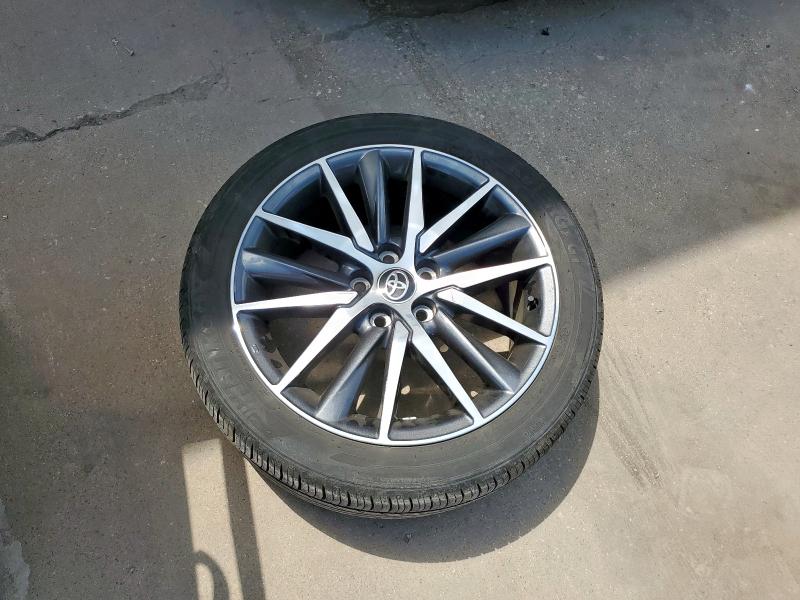 4T1F11AK8RU874997 - 2024 TOYOTA CAMRY XLE GRAY photo 12