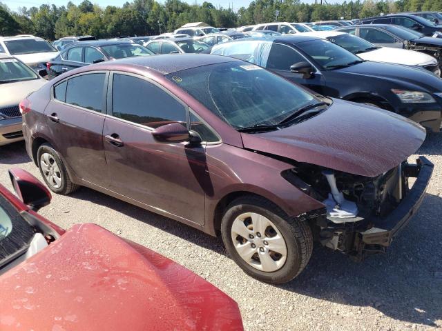 3KPFK4A74HE160862 - 2017 KIA FORTE LX BURGUNDY photo 4