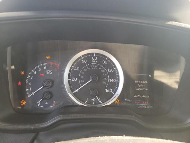 JTDEPRAE9LJ107725 - 2020 TOYOTA COROLLA LE 银色 照片 9