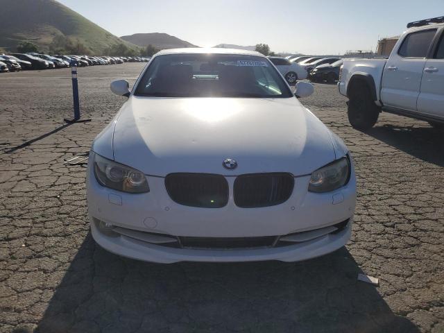 WBADX7C58BE242101 - 2011 BMW 335 I WHITE photo 5