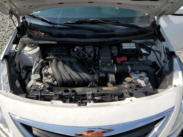 3N1CN7AP0JL877842 - 2018 NISSAN VERSA S WHITE photo 11