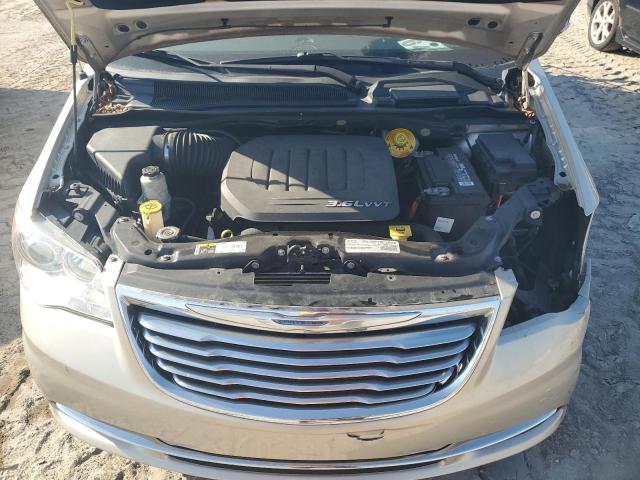 2C4RC1GG8FR727425 - 2015 CHRYSLER TOWN & COU LIMITED PLATINUM BEIGE photo 11