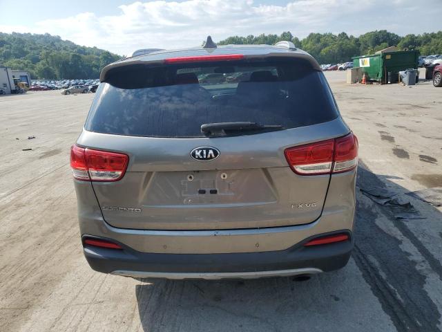 5XYPHDA56HG228695 - 2017 KIA SORENTO EX GRAY photo 6