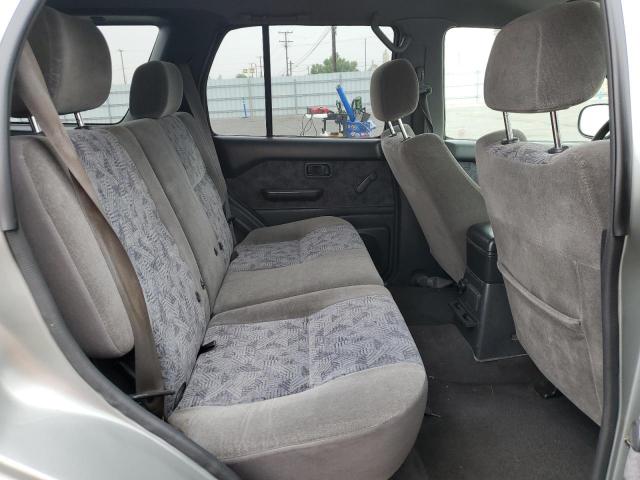 JN8AR07S1XW384660 - 1999 NISSAN PATHFINDER LE 银色 照片 10