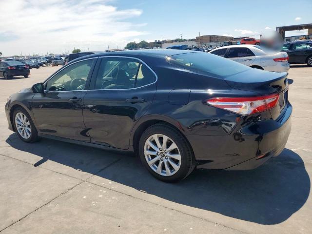 JTNB11HK0J3047770 - 2018 TOYOTA CAMRY L შავი ფოტო 2