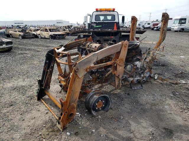 1LV2038RCKK106464 - 2019 JOHN DEERE 2038R BURN photo 2