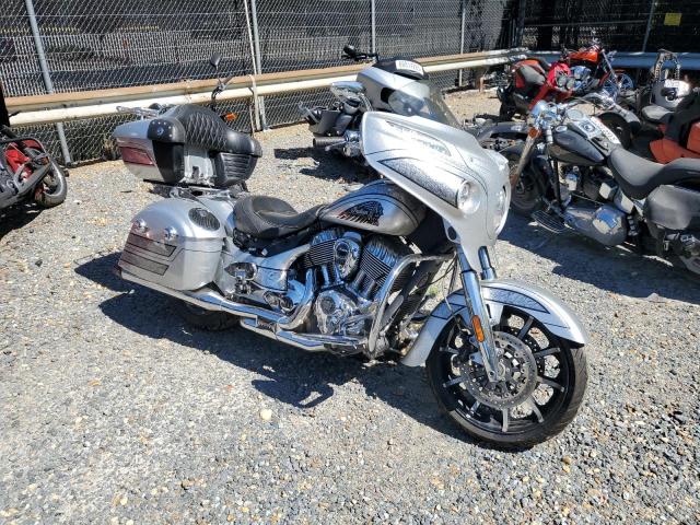 56KTCEAA5J3368435 - 2018 INDIAN MOTORCYCLE CO. CHIEFTAIN ELITE SILVER photo 1